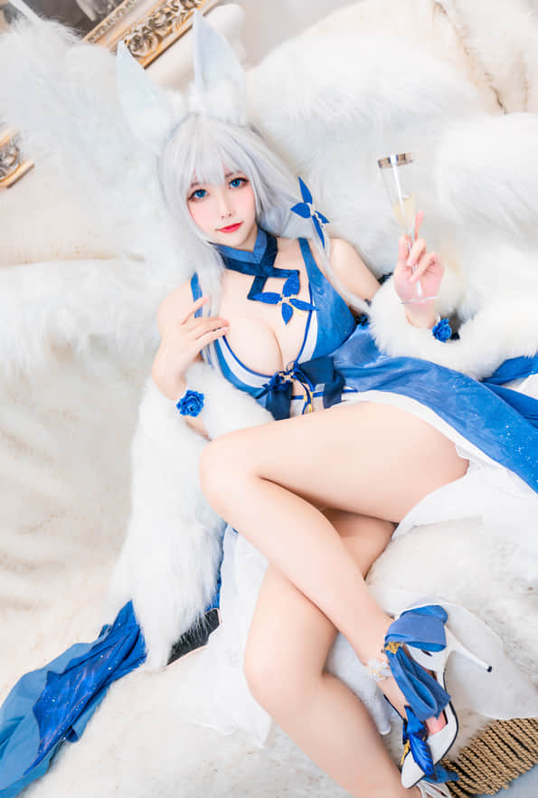 416-Momoko葵葵 – 微博红人cosplay精品写真图片资源合集共37套