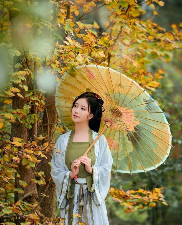 08-年年Nnian – 古风秋兮意境 [ 44P-358M ]