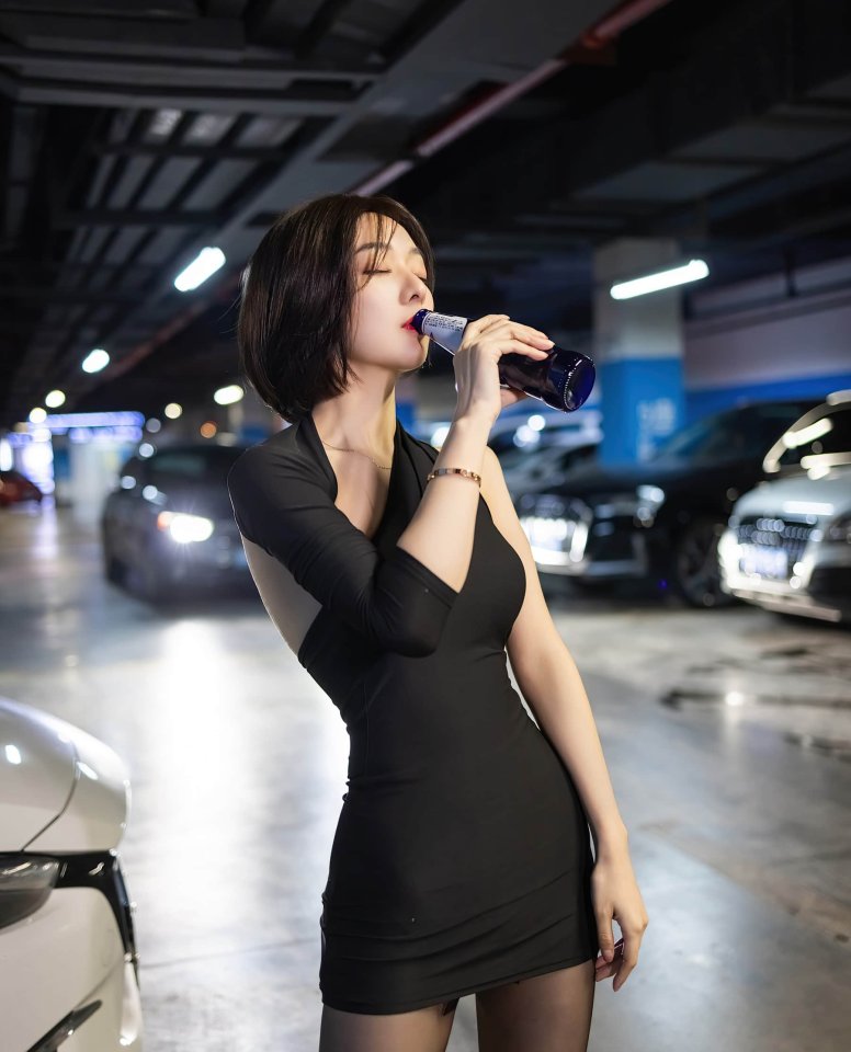 446-Angela小热巴 – 混血美女写真合集全套打包下载156套 50GB【持续更新中】