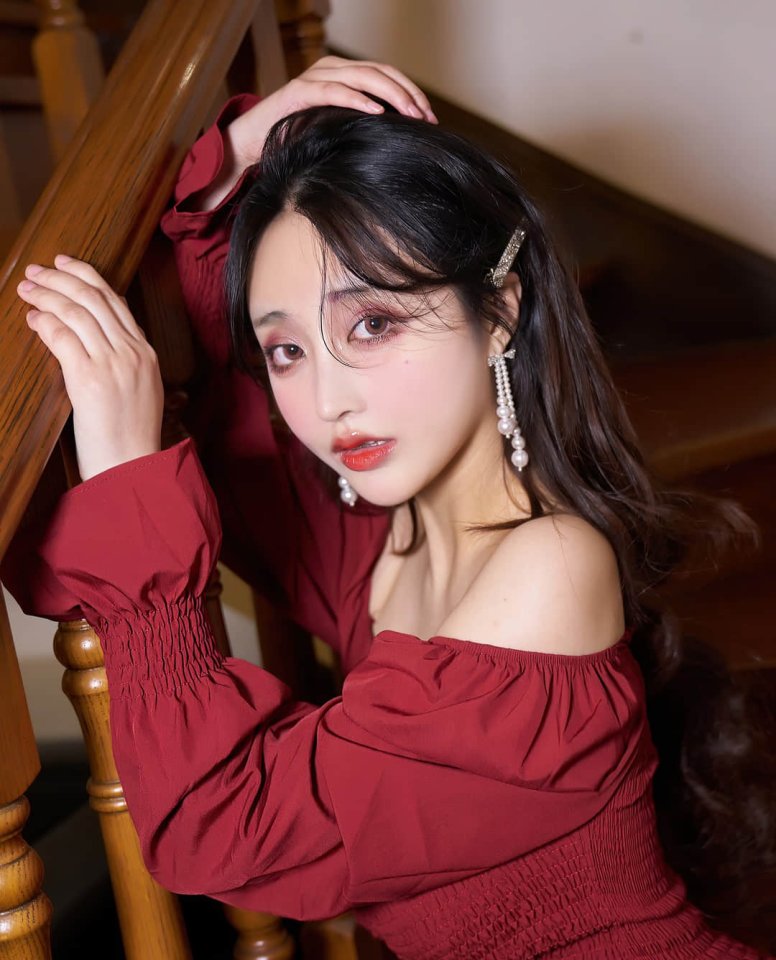 445-林子欣 – 秀人网美女艺术写真合集打包下载42套2336P 11.3GB【持续更新中】