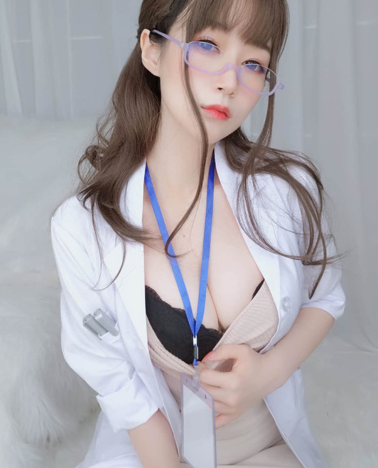 434-微博网红Coser小姐姐@白银81 – 25套合集资源分享