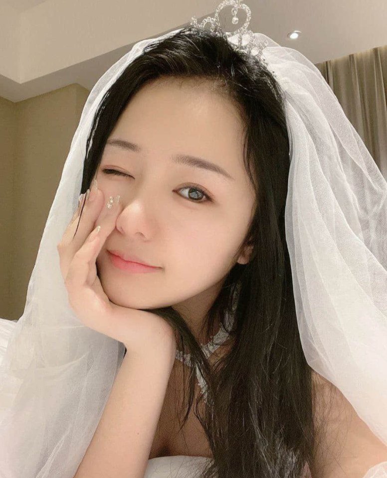 121-yuyu极品反差女神全套资源最全的了27V81P