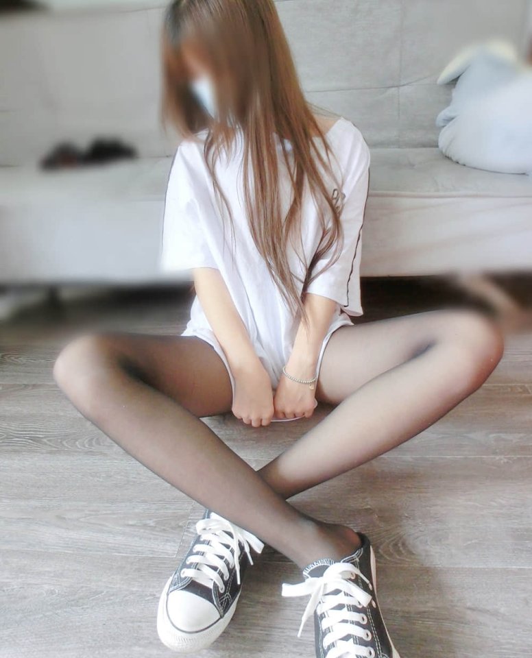 135-福利姬@呆萌橘子酱aa225套最全大合集整理分享